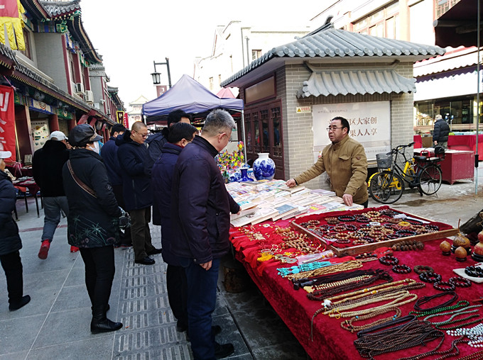 天津：版权局与市文化市场行政执法总队开展联合执法检查