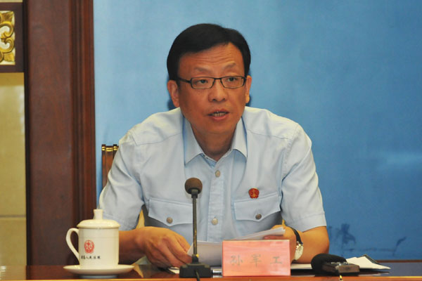 最高法：实施立案登记制改革立案难得到彻底根除