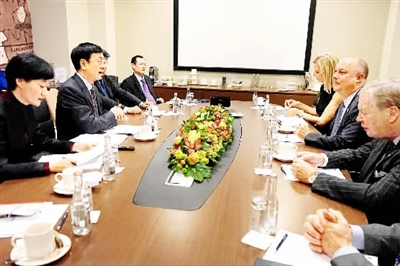 曹建明会见国际检察官联合会主席乔罗希