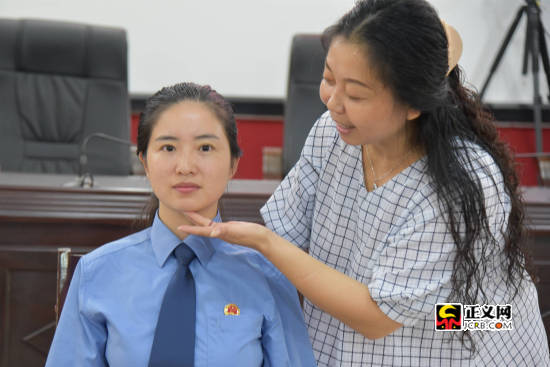 四川南江县检察院检察礼仪培训开班